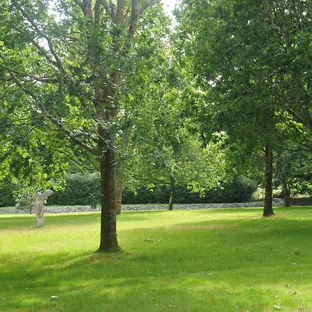 Pinetum Gardens Retreats Kemp